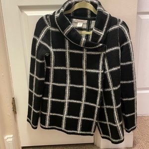 Black and white plaid sweater XS